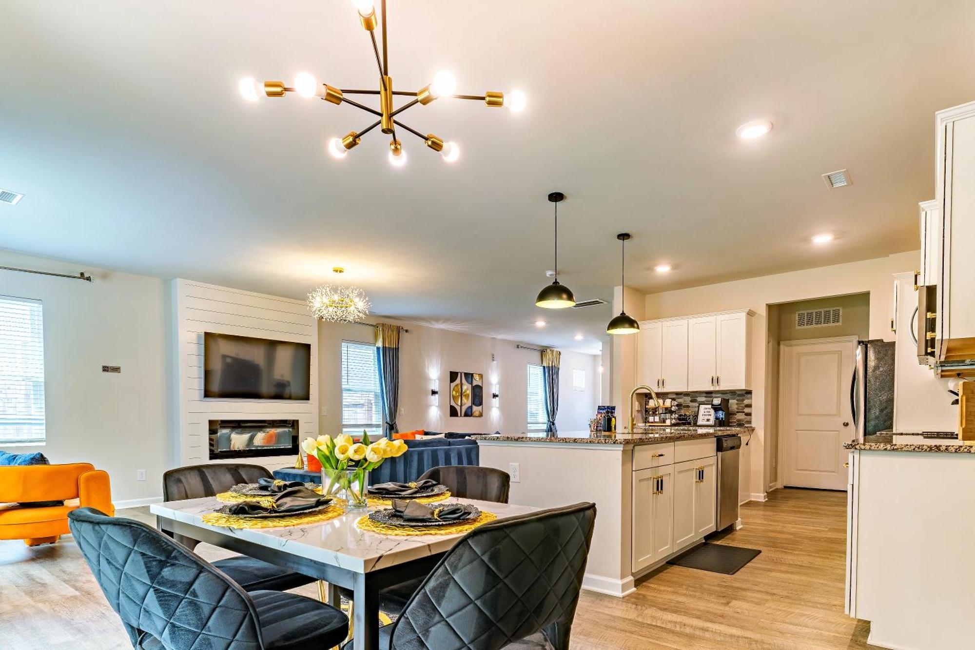 Raleigh Luxe Family Retreat- 15 Min To Downtown, Kids Gear, Fast Wifi For Wfh, Ev & Pet Friendly Villa Kültér fotó
