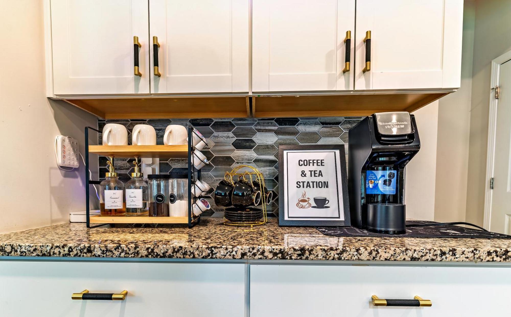 Raleigh Luxe Family Retreat- 15 Min To Downtown, Kids Gear, Fast Wifi For Wfh, Ev & Pet Friendly Villa Kültér fotó