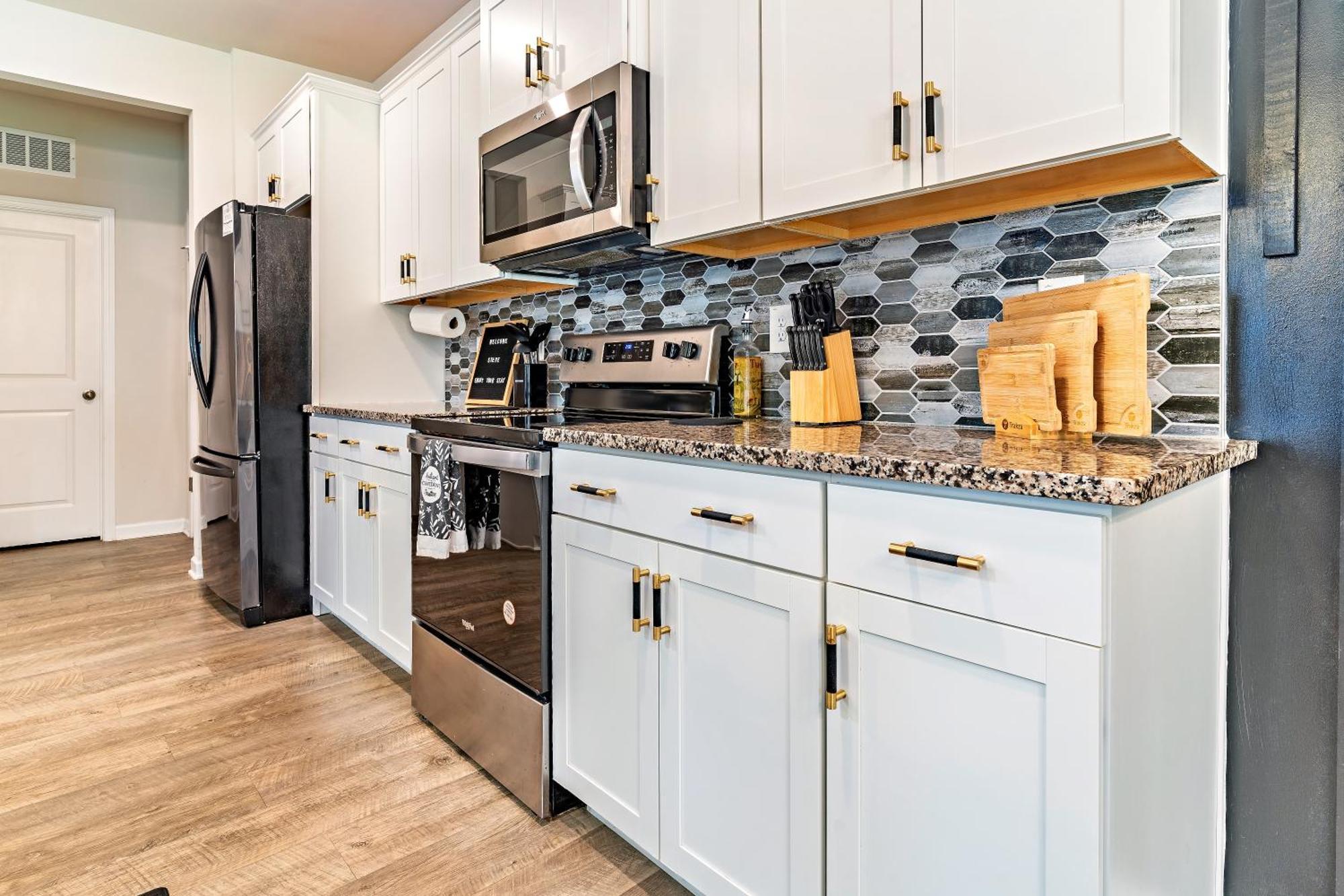 Raleigh Luxe Family Retreat- 15 Min To Downtown, Kids Gear, Fast Wifi For Wfh, Ev & Pet Friendly Villa Kültér fotó