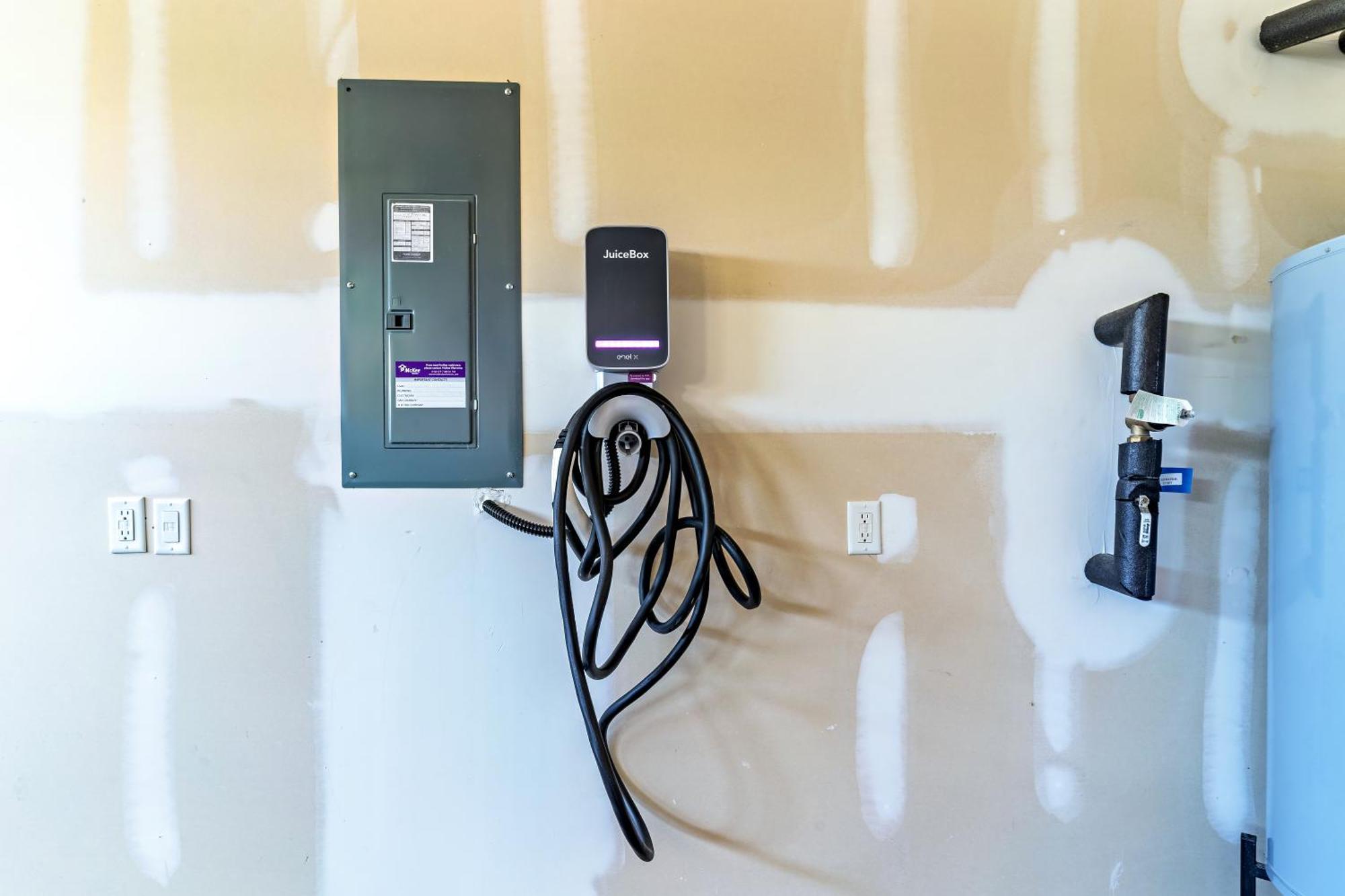Raleigh Luxe Family Retreat- 15 Min To Downtown, Kids Gear, Fast Wifi For Wfh, Ev & Pet Friendly Villa Kültér fotó