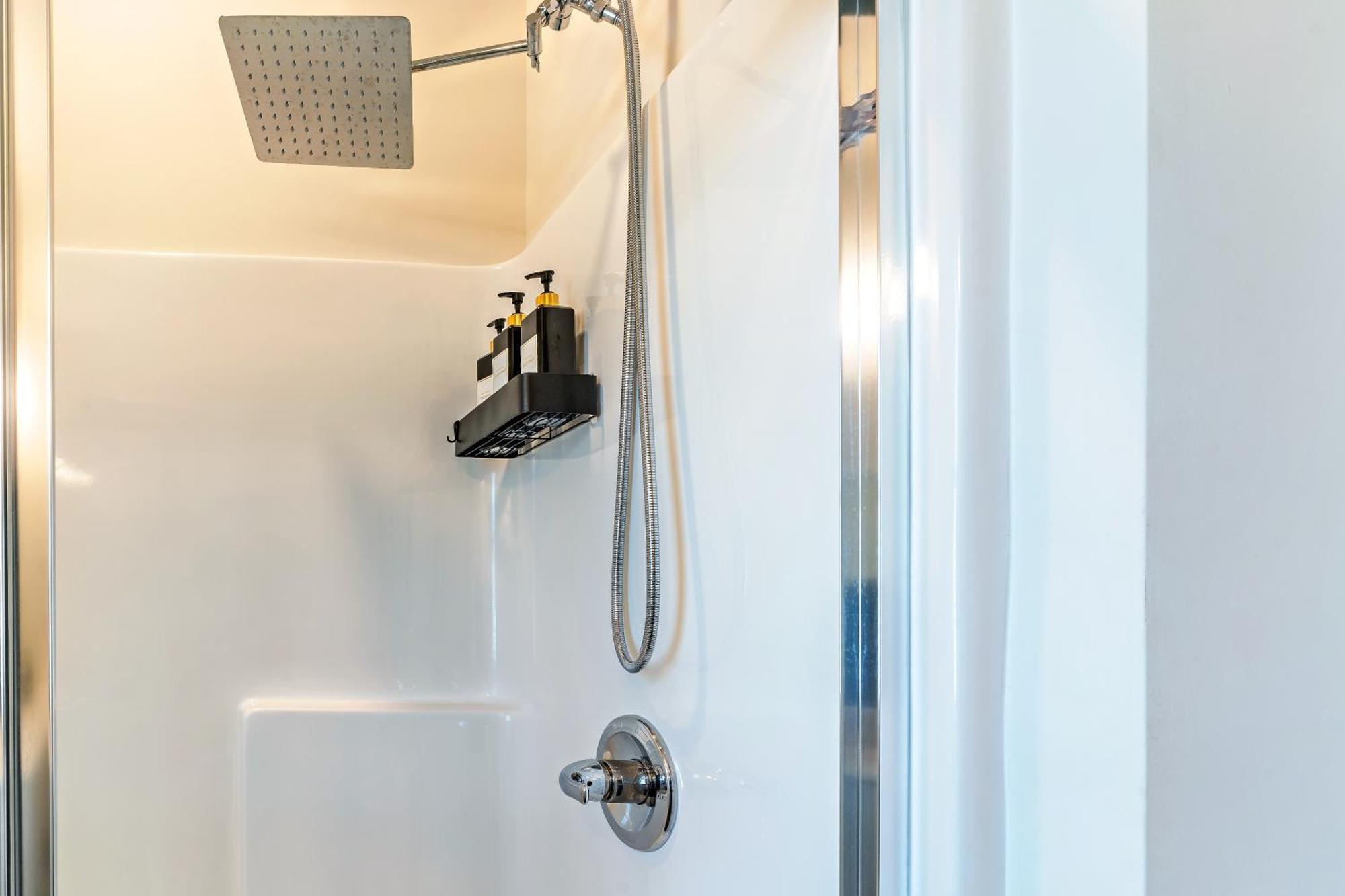 Raleigh Luxe Family Retreat- 15 Min To Downtown, Kids Gear, Fast Wifi For Wfh, Ev & Pet Friendly Villa Kültér fotó